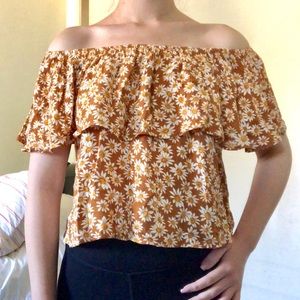 Off the Shoulder Floral Top 🍂✨